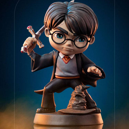 Harry Potter z Mieczem Gryffindoru Harry Potter Mini Co. PVC Figurka 14cm